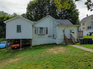 96 Dracut Ave, Waterbury, CT 06704