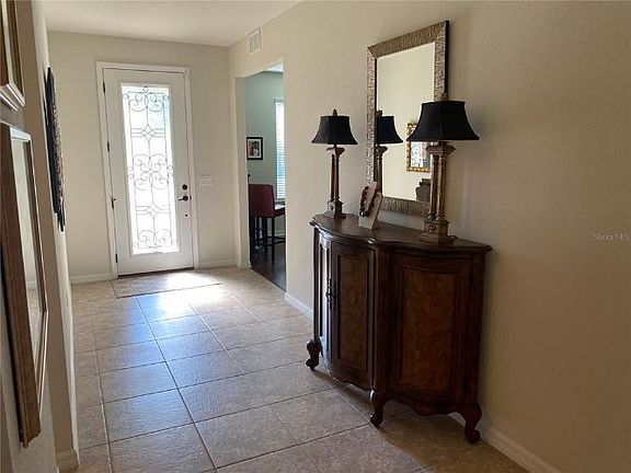 2nd image of 2418 Gratia Pl