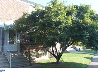 7107 Oxford Ave, Philadelphia, PA 19111