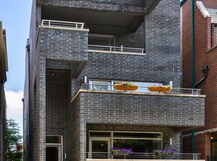 923 N Winchester Ave #2, Chicago, IL 60622