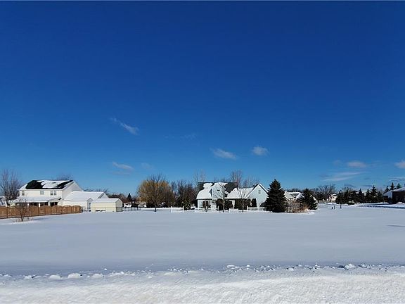 5th image of 11012 Vineyard Dr