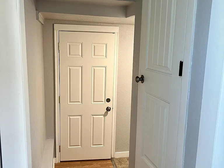 107 N Gillette Ave — Photo 27