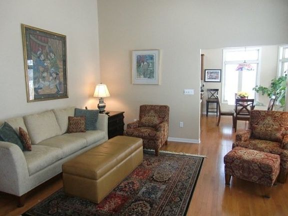 4th image of 226428 Kingbird Ave