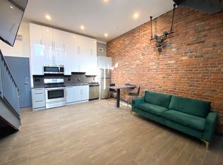 1032 Commonwealth Ave #102, Brookline, MA 02446