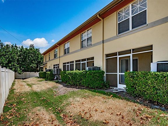 5th image of 3855 Mariner Dr
