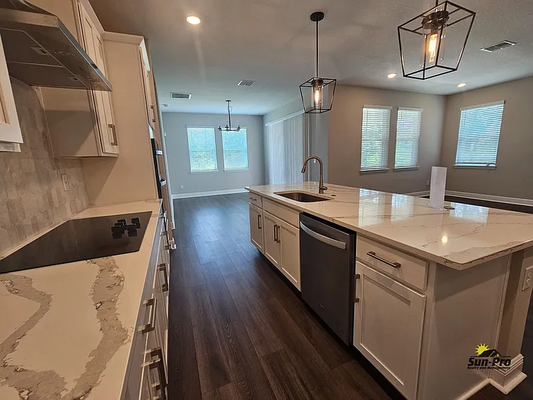 379 Birkdale Dr — Photo 10
