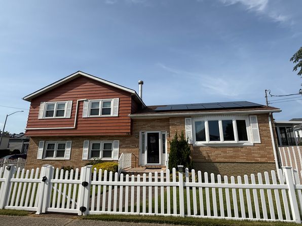 255 Lathrop Ave
