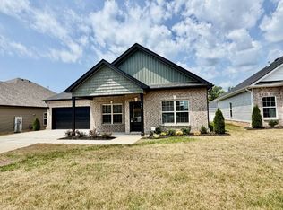 645 Woodrush Dr, Clarksville, TN 37040
