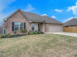 220 Hyperion St, Bossier City, LA 71111