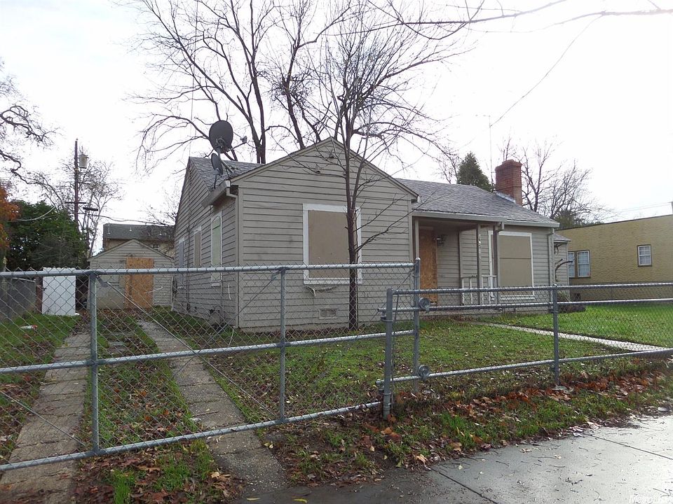 2nd image of 3615 33rd St
