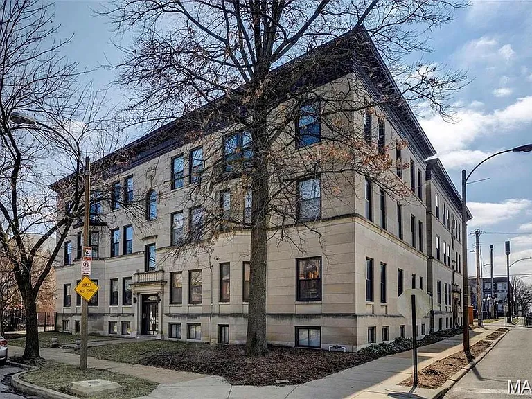 4256 Maryland Ave #LLE — Photo 1