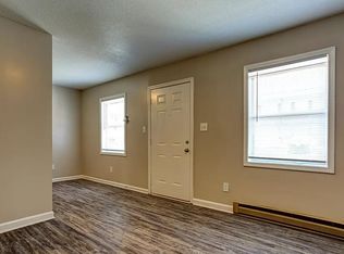 320 Burke St #C, Kernersville, NC 27284