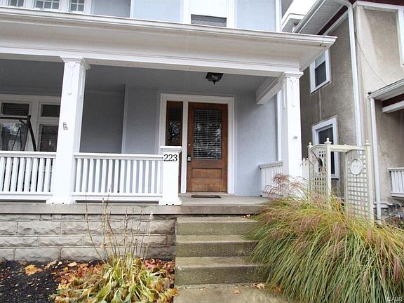 2nd image of 223 W North St