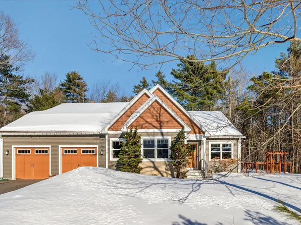 25 Hovey Lane, Brunswick, ME 04011