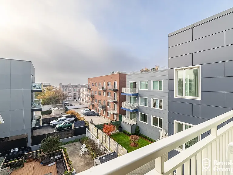 101-19 Rockaway Beach Blvd #2Q — Photo 7
