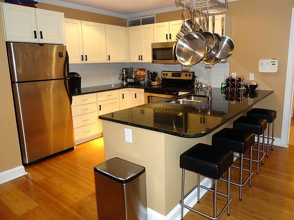 3rd image of 8 Crowninshield St Unit 110