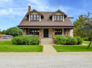 402 E Dunlap St, Kentland, IN 47951
