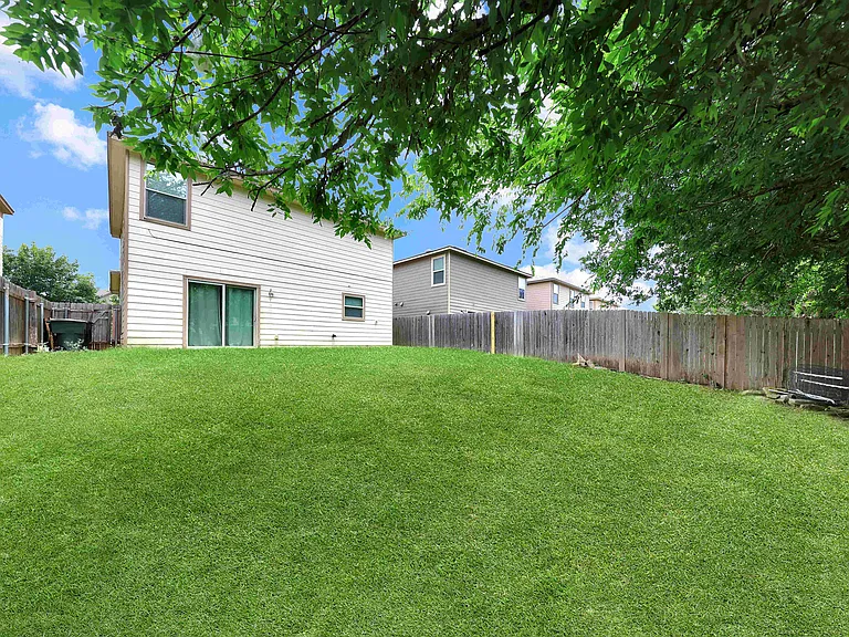 9203 Sage Valley Dr — Photo 22