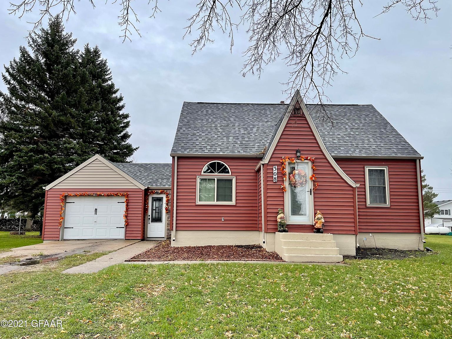 308 1st St NW, Climax, MN 56523 Zillow