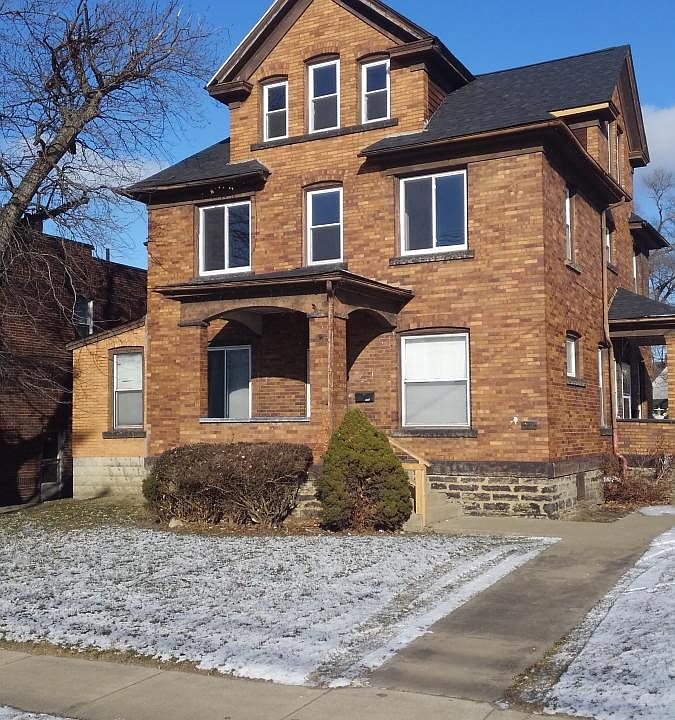 1st image of 338 Robbins Ave APT A