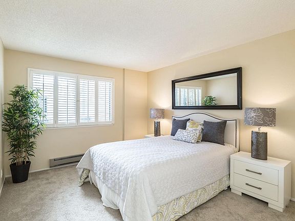 5th image of 400 Ortega Ave APT A109