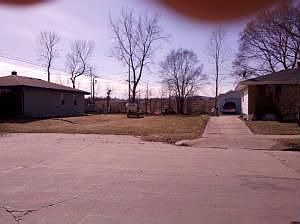 2nd image of 4300 32nd Ave