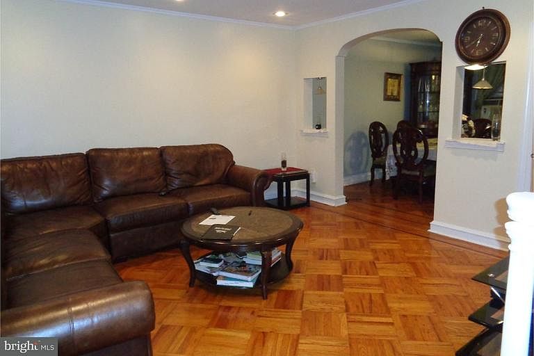 1st image of 6631 Lynford St