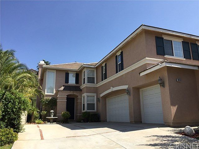 Welcome home to 26010 Carroll Lane in Stevenson Ranch 4 bed 3 bath 2983 sq ft, 1 bed downstairs, hug
