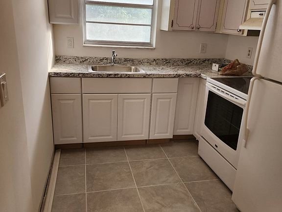 4th image of 5300 Hollywood Blvd APT 14