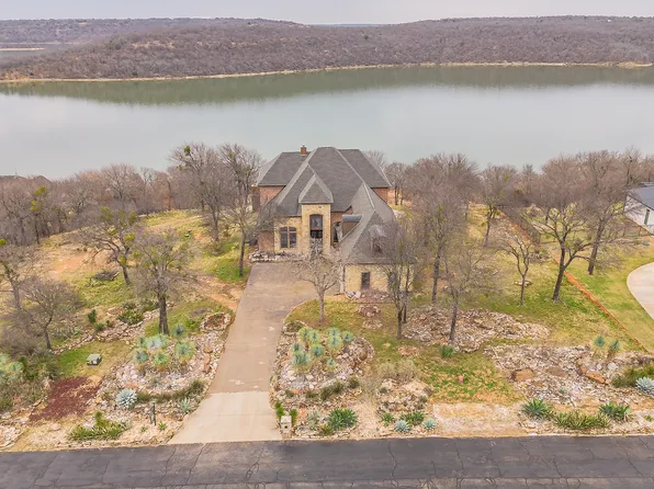 235 Grand Harbor Blvd, Chico, TX 76431