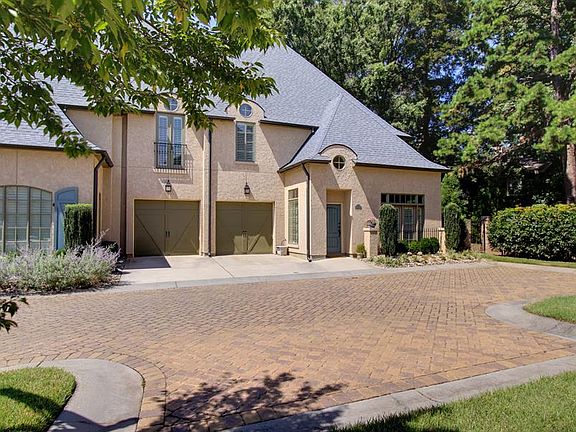 2nd image of 4504 Avignon Ln
