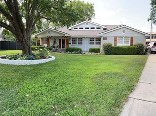 347 N Colonial Pl, Wichita, KS 67206
