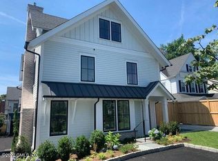 25 Woodland Dr #A, Greenwich, CT 06830