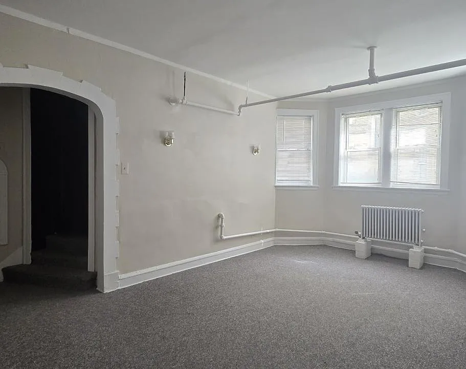 1806 W Farwell Ave #3B