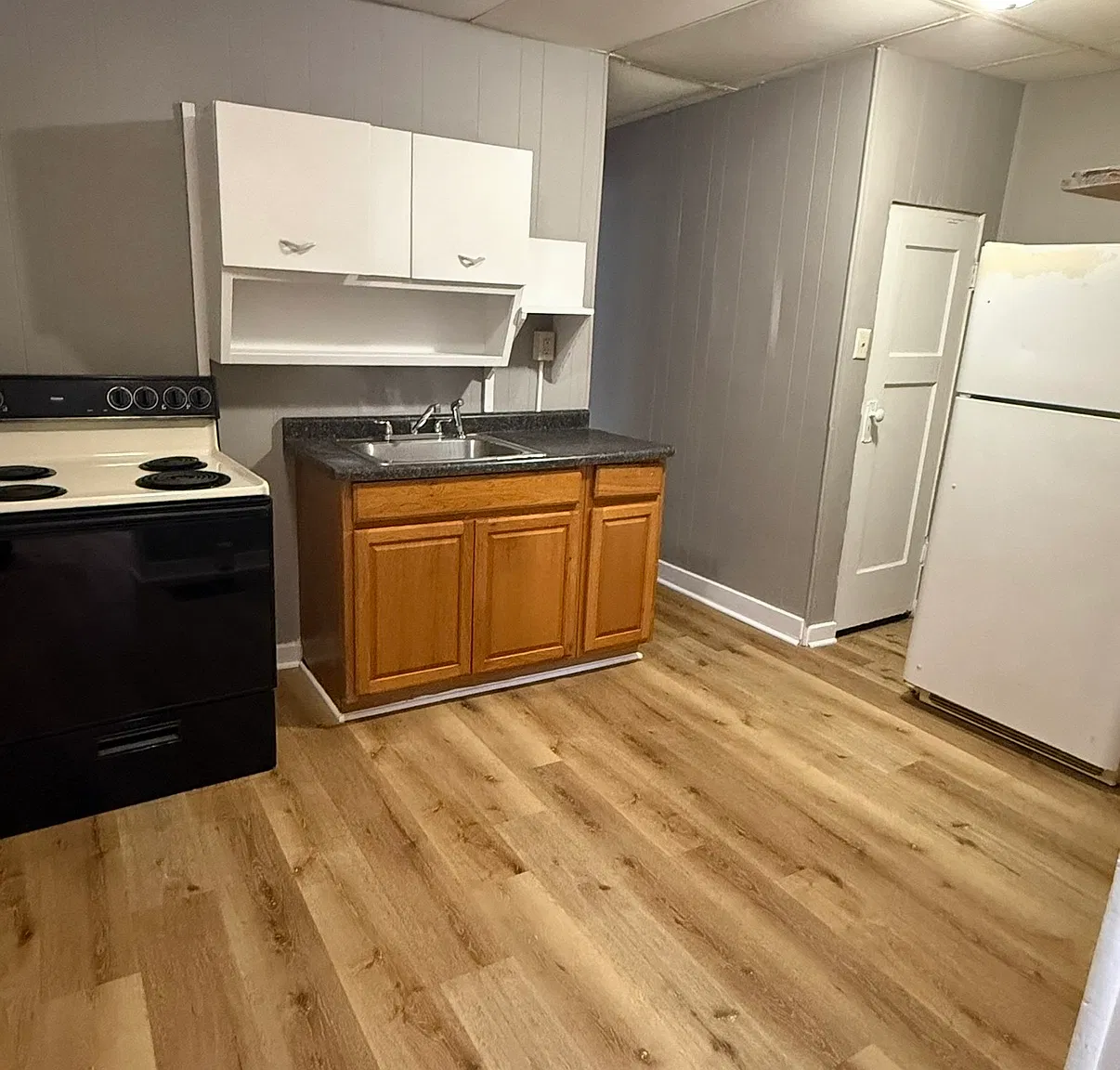 2706 E New York St — Photo 1
