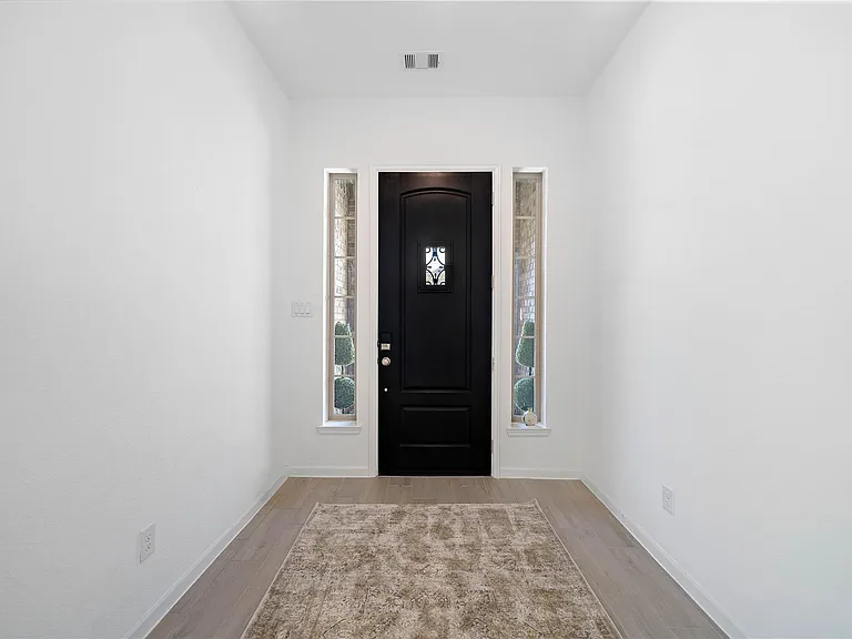 2239 Ginger Trail Ln — Photo 10