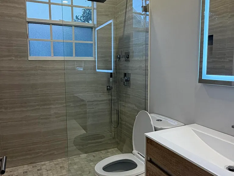 262 Iris Dr — Photo 16