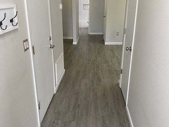 2nd image of 6924 Black Pine Pl NE