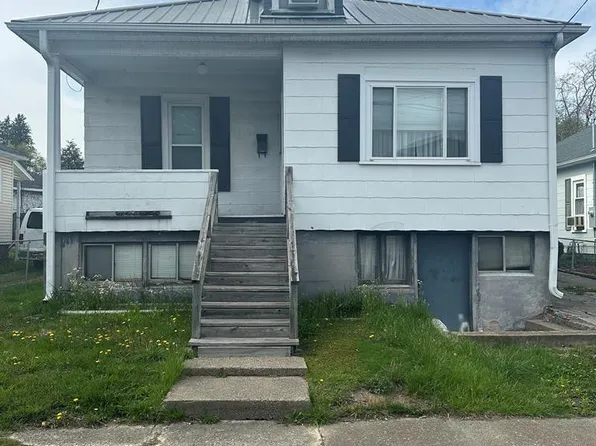 209 Bellevue Ln, Beckley, WV 25801