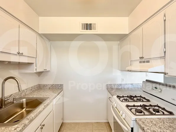 12602 N 21st Ave, Phoenix, AZ 85029