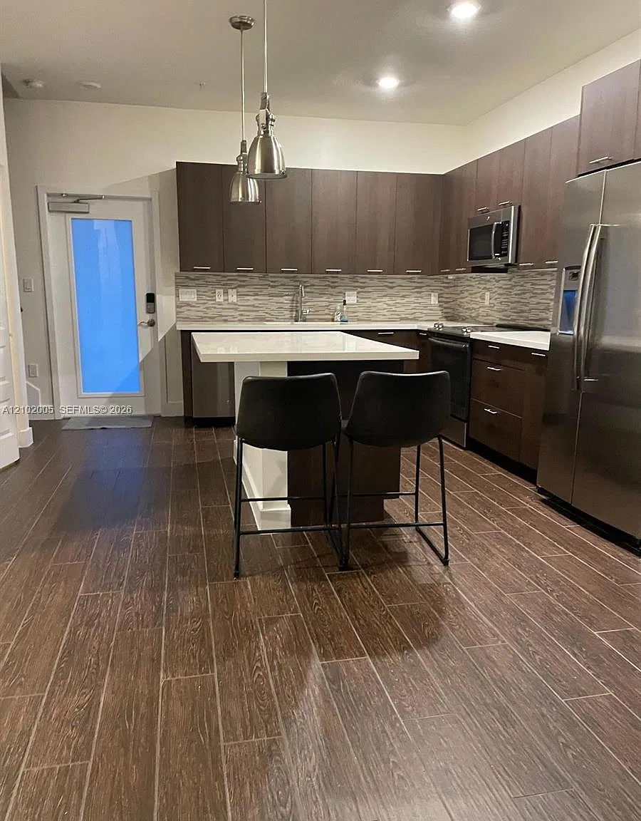 Urbana At The Residences — Photo 2