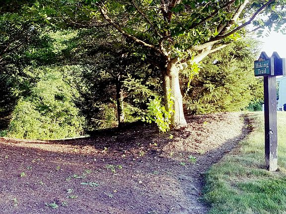 Maintained Walking/Hiking trails