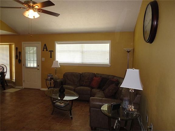 5th image of 1817 Lazy Creek Ln
