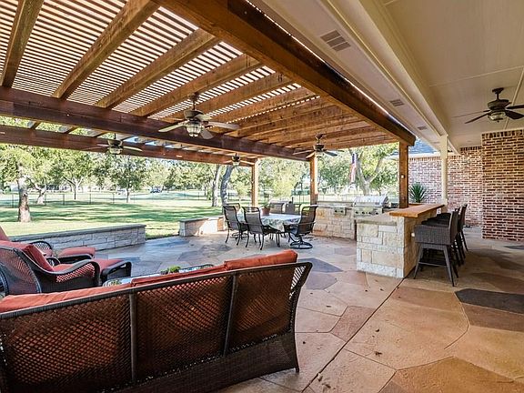 4th image of 5608 Equestrian Ct