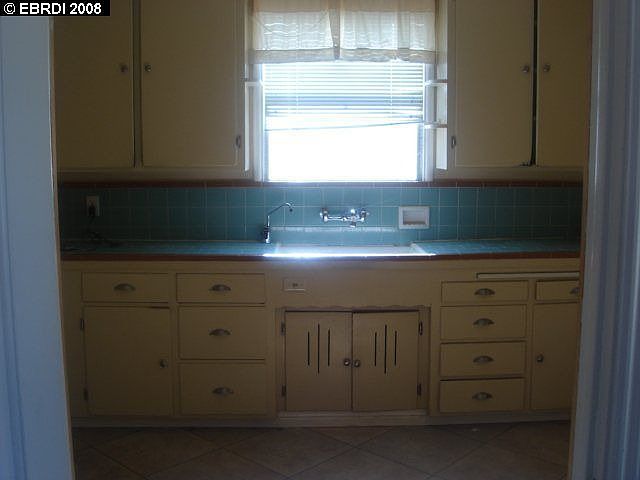 2nd image of 105 John Gildi Ave