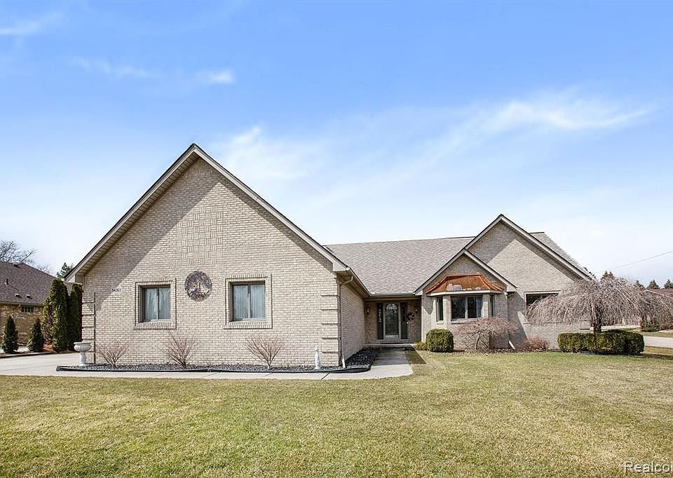 54363 Romeo Plank Rd, MI 48042 Zillow