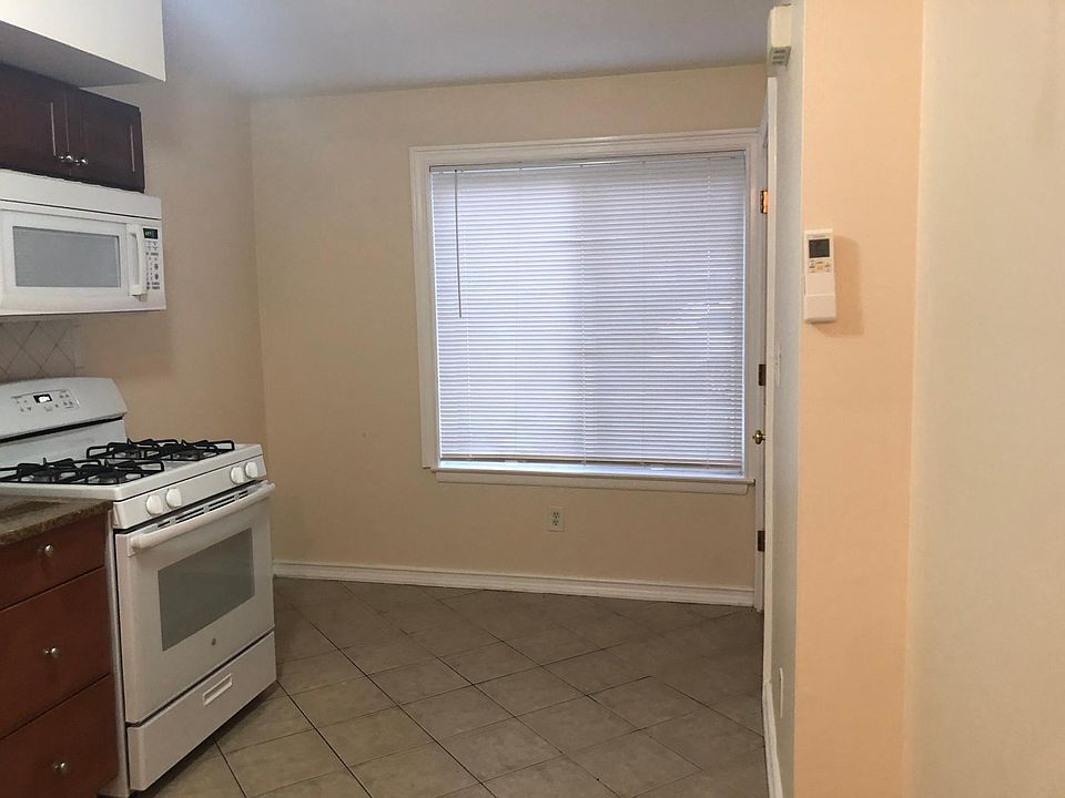 2nd image of 115 Donley Ave APT 1B