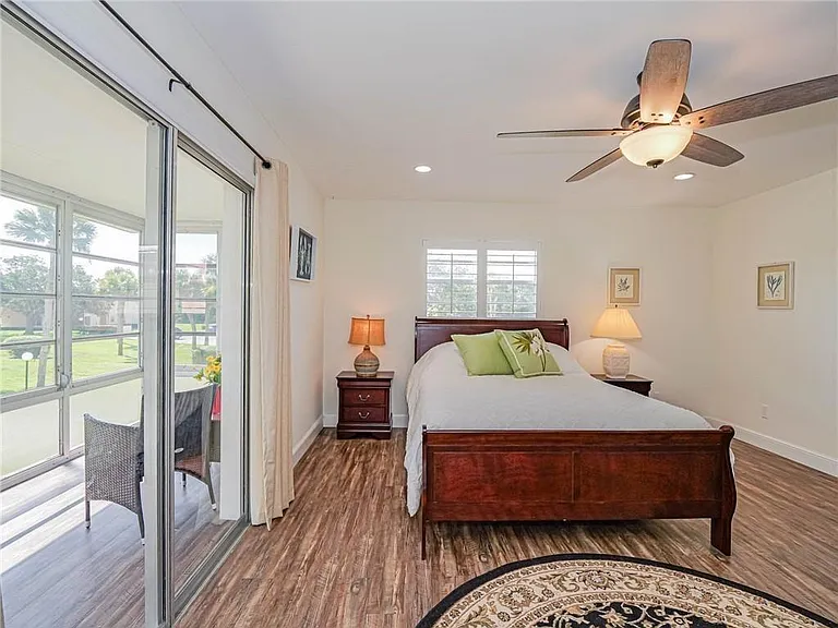 76 Royal Oak Dr #205 — Photo 20