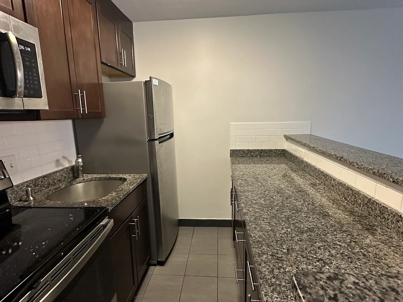 Studio, 9999 sqft, $2,350 — Photo 1