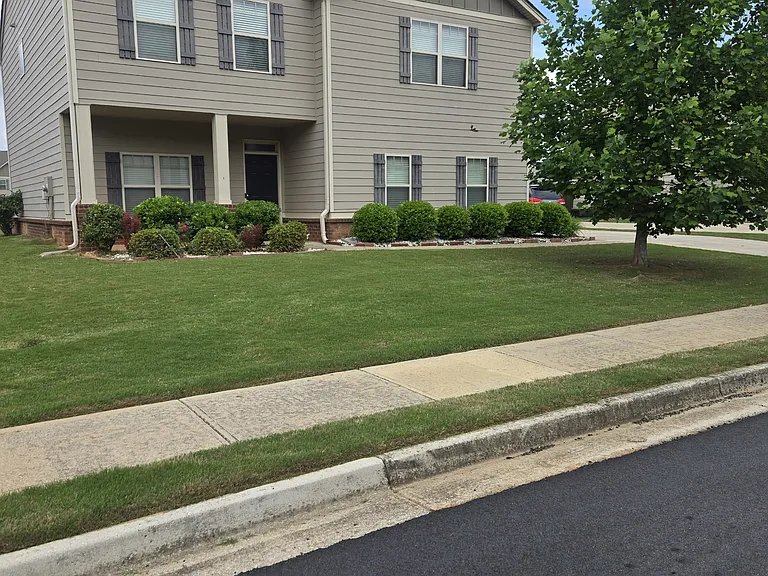 245 Silver Willow Walk — Photo 3